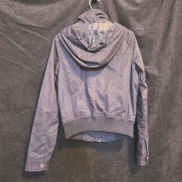 Girl's Jacket - Picture 3 of 4